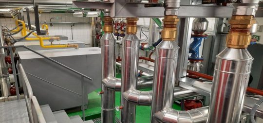 Imagen de la noticia: Sustitución de caldera de gasóleo por caldera de biomasa en el Gazteleku de Villava-Atarrabia